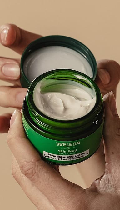 alimento de la piel el cuidado de la cara crema de día nutritiva weleda para el cuidado facial - weleda